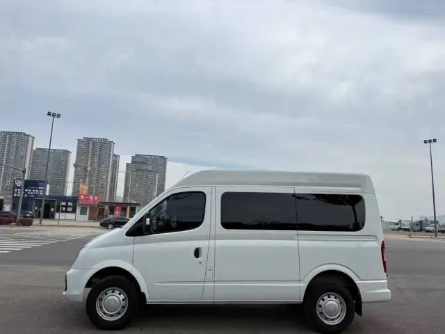 Maxus Xintu V80 — Фото автомобиля 4