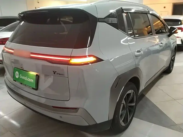 GAC Aion Y — Фото автомобиля 6