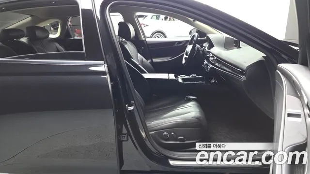 Genesis G80 RG3 — Фото автомобиля 16