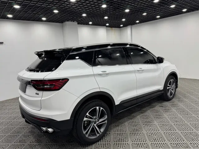 Geely Binyue — Фото автомобиля 7