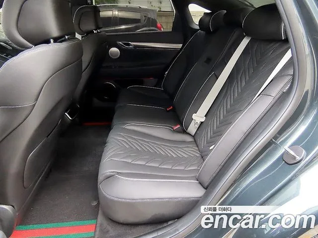 Genesis G80 RG3 — Фото автомобиля 11
