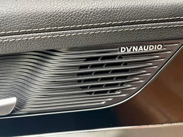 BYD Tang — Фото автомобиля 23