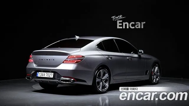 Genesis G70 New — Фото автомобиля 2