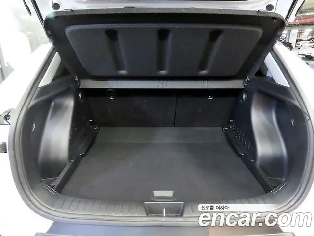 Hyundai Kona SX2 — Фото автомобиля 17