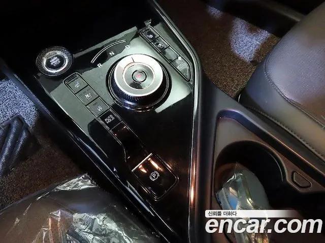 Kia Niro The All New — Фото автомобиля 12