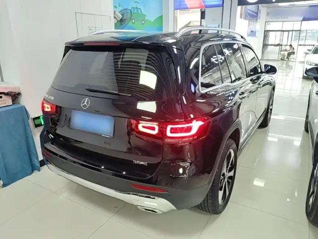Mercedes-Benz GLB-Class — Фото автомобиля 6