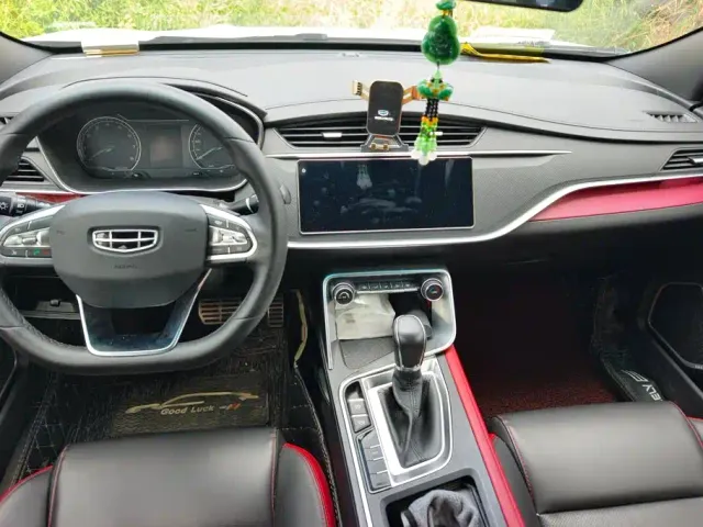 Geely Binrui — Фото автомобиля 12