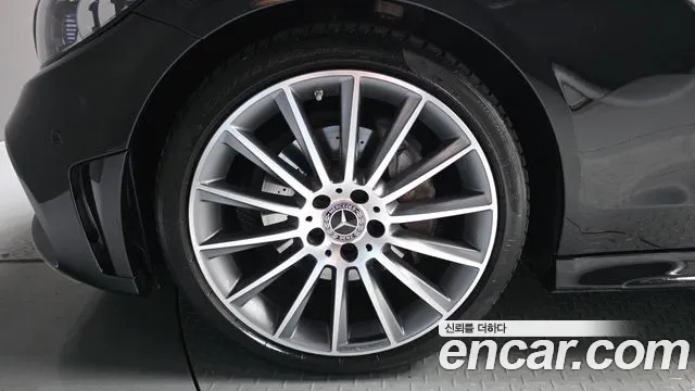 Mercedes-Benz C-Class — Фото автомобиля 5