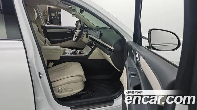 Genesis GV80 — Фото автомобиля 26