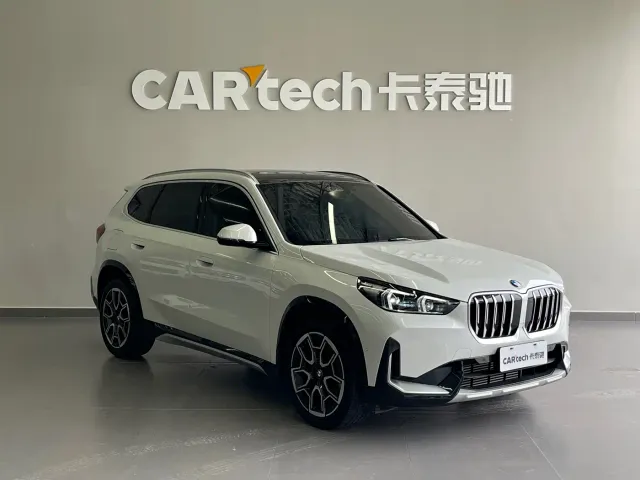 BMW X1 — Фото автомобиля 3