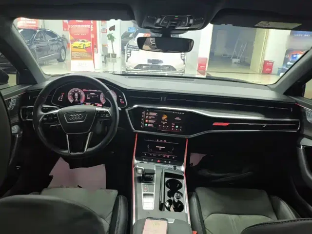 Audi A6L — Фото автомобиля 9