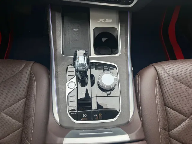 BMW X5 — Фото автомобиля 16