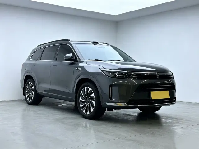 Aito M7 — Фото автомобиля 3