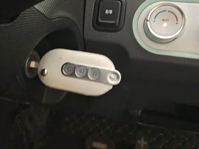 Wuling Hongguang Mini EV — Фото автомобиля 8