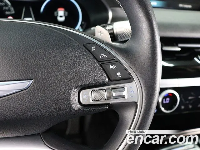 Genesis G80 Бензин 2.5 турбо AWD — Фото автомобиля 8