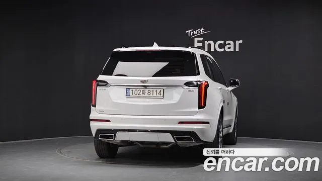 Cadillac XT6 — Фото автомобиля 4