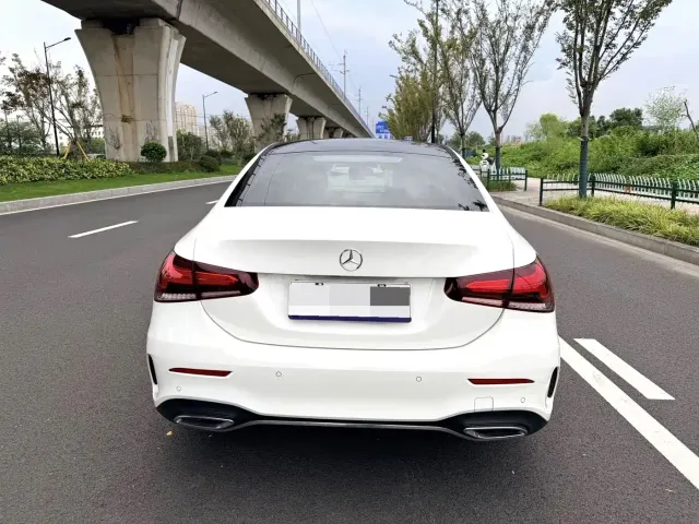 Mercedes-Benz A-Class — Фото автомобиля 8