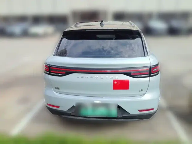 Leapmotor C11 — Фото автомобиля 7