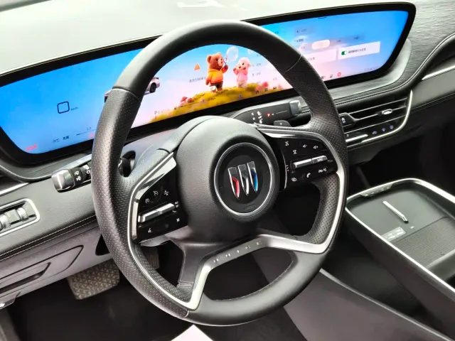 Buick LaCrosse — Фото автомобиля 8