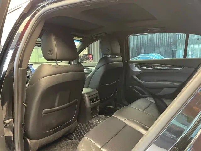 Cadillac CT5 — Фото автомобиля 10