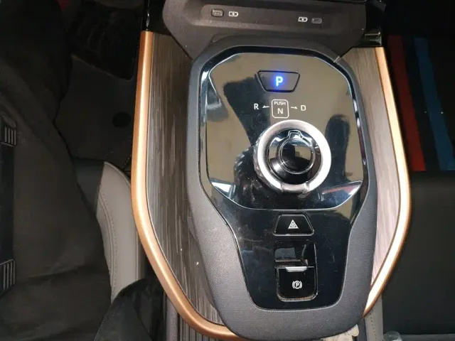 Toyota bZ3 — Фото автомобиля 13