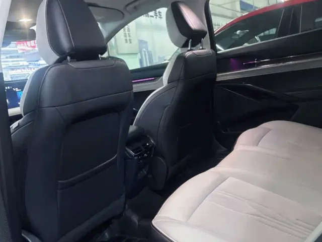 Ford Mondeo — Фото автомобиля 16