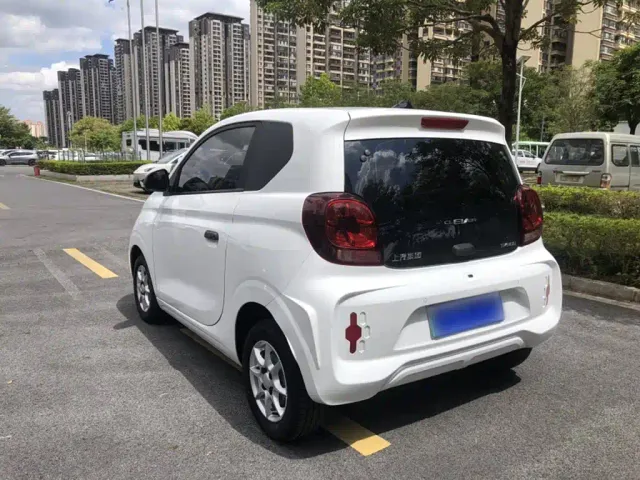 Roewe Clever — Фото автомобиля 8