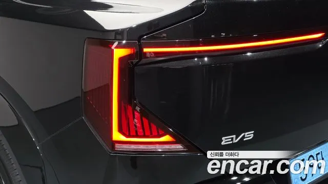 Kia EV5 — Фото автомобиля 8
