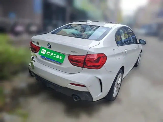 BMW 1 Series — Фото автомобиля 4
