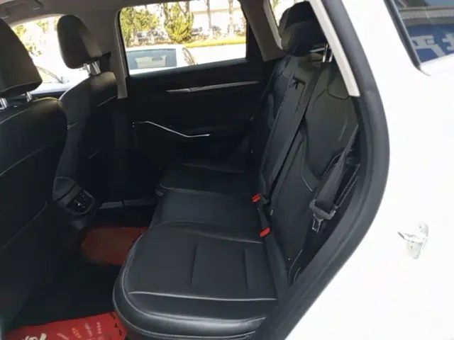 Haval H6 — Фото автомобиля 16