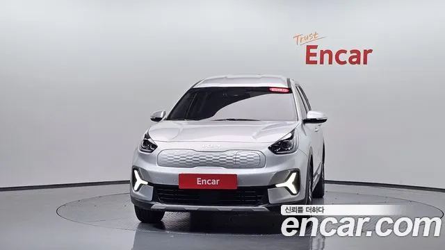 Kia Niro Niro Plus Air — Фото автомобиля 2
