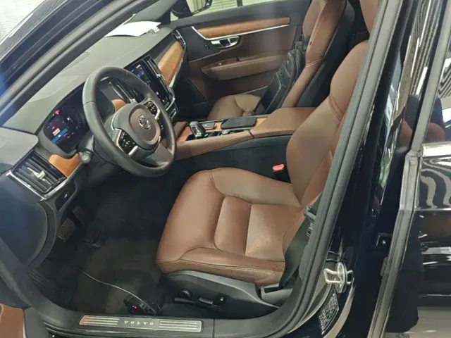 Volvo S90 — Фото автомобиля 14
