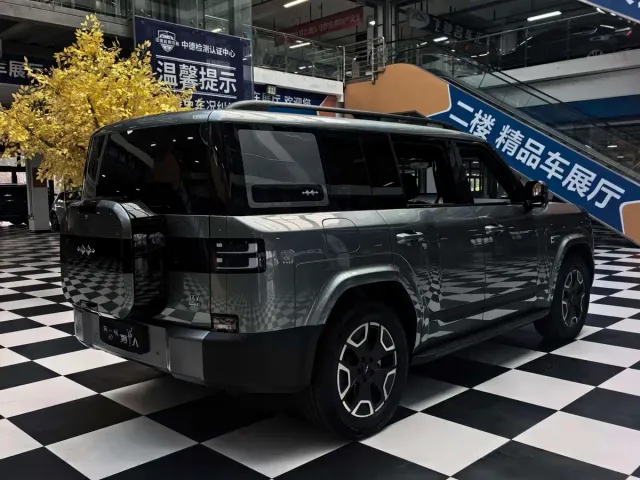 BYD FangChengBao Titanium 7 — Фото автомобиля 18