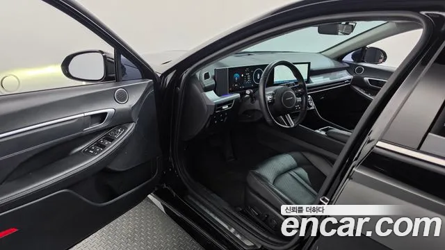Hyundai Sonata — Фото автомобиля 15