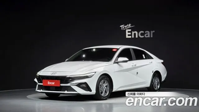 Фотография автомобиля — Hyundai Avante CN7