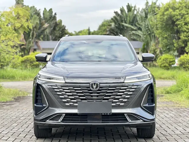 Changan CS75 Plus — Фото автомобиля 2