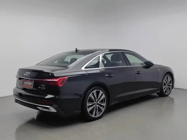 Audi A6L — Фото автомобиля 2