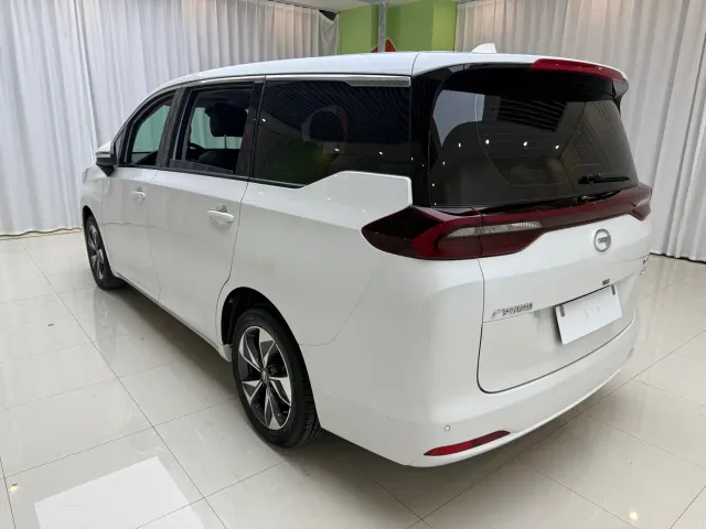 GAC Trumpchi M6 — Фото автомобиля 6