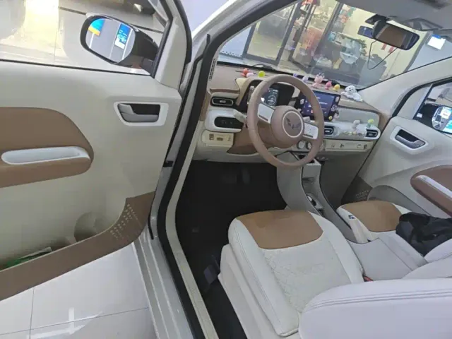 Wuling Hongguang Mini EV — Фото автомобиля 15