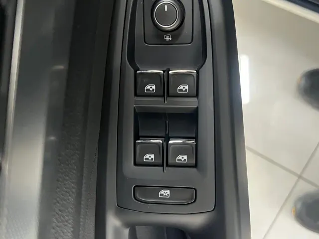 Volkswagen Passat — Фото автомобиля 12