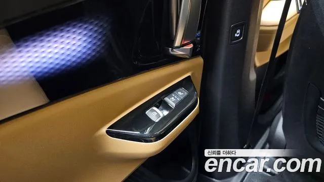 Kia Canival Carnival 4 поколение 9 мест Signature — Фото автомобиля 18