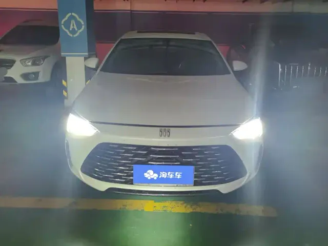 Buick Regal — Фото автомобиля 2