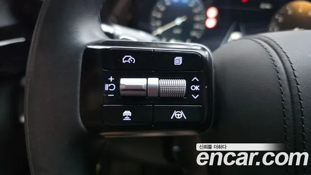 Hyundai Grandeur Grandeur (GN7) 3.5 Бензин 4WD — Фото автомобиля 25