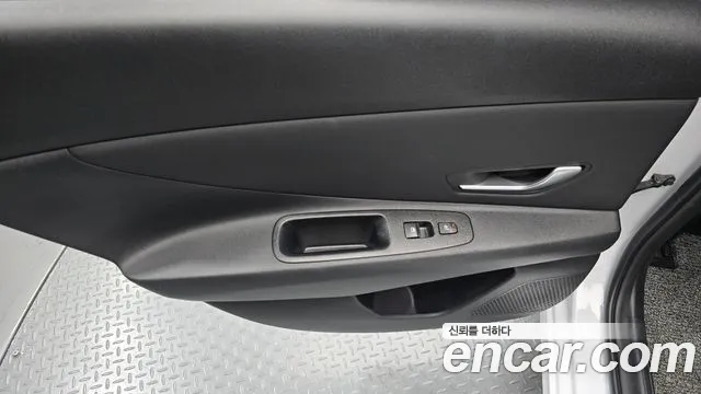 Hyundai AVANTE Avante (CN7) — Фото автомобиля 23