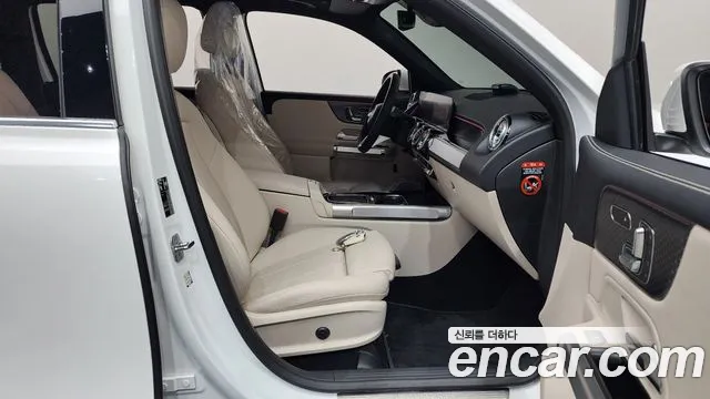Mercedes-Benz GLB-Class — Фото автомобиля 26