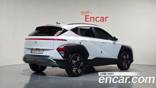 Hyundai Kona SX2 — Фото автомобиля 2