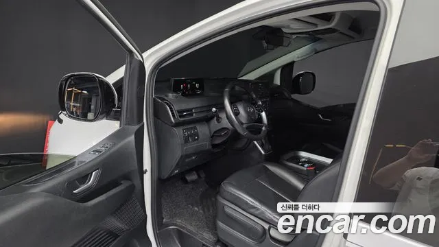 Hyundai Staria Staria Карго 5 мест — Фото автомобиля 10