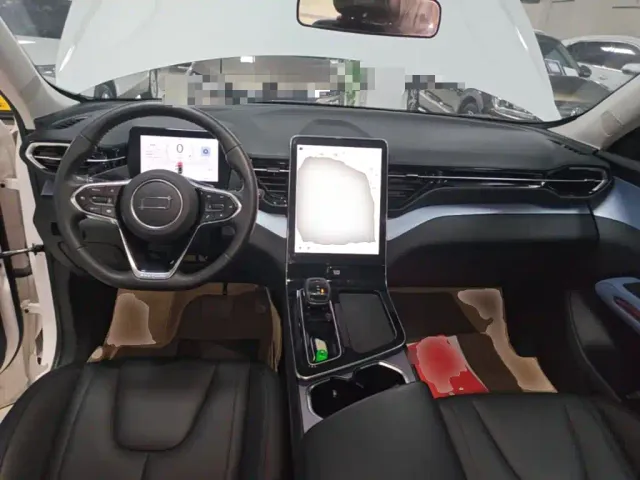Bestune T90 — Фото автомобиля 5