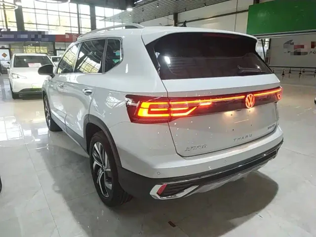 Volkswagen Tharu — Фото автомобиля 4