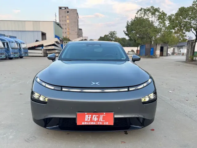Xpeng P7 — Фото автомобиля 2